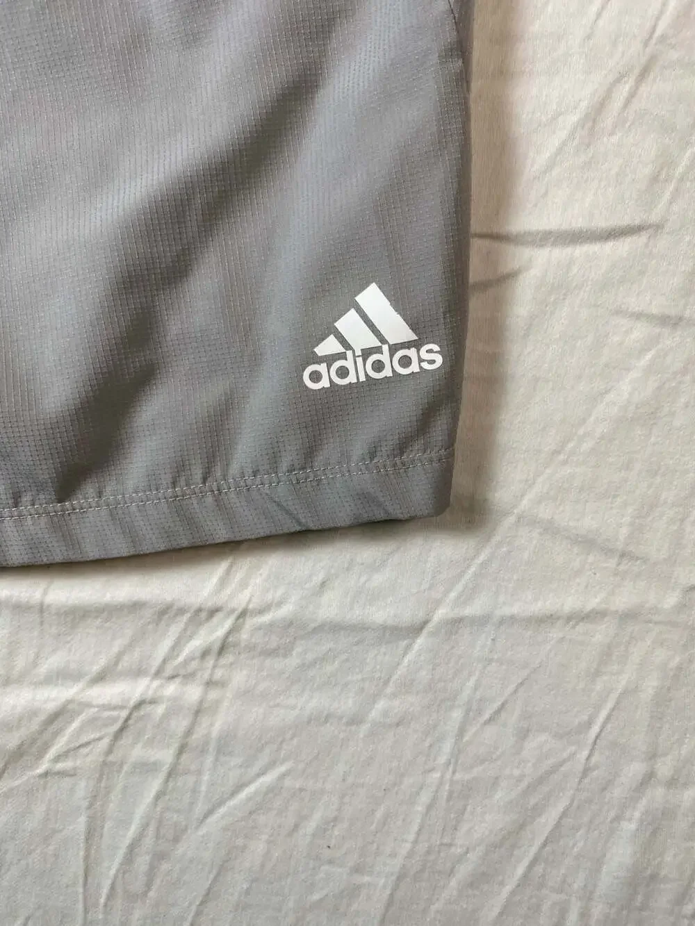 Adidas Men's AEROREADY Athletic Training Shorts - 8 inch inseam, Gray, Size 2XL